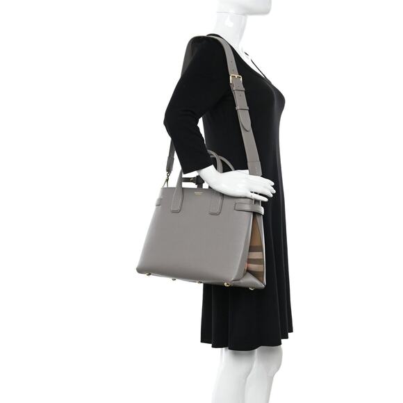 $1790 BURBERRY MD BANNER TAUPE GRAY LEATHER CHECK SHOULDER MEDIUM TOTE BAG - Picture 3 of 16